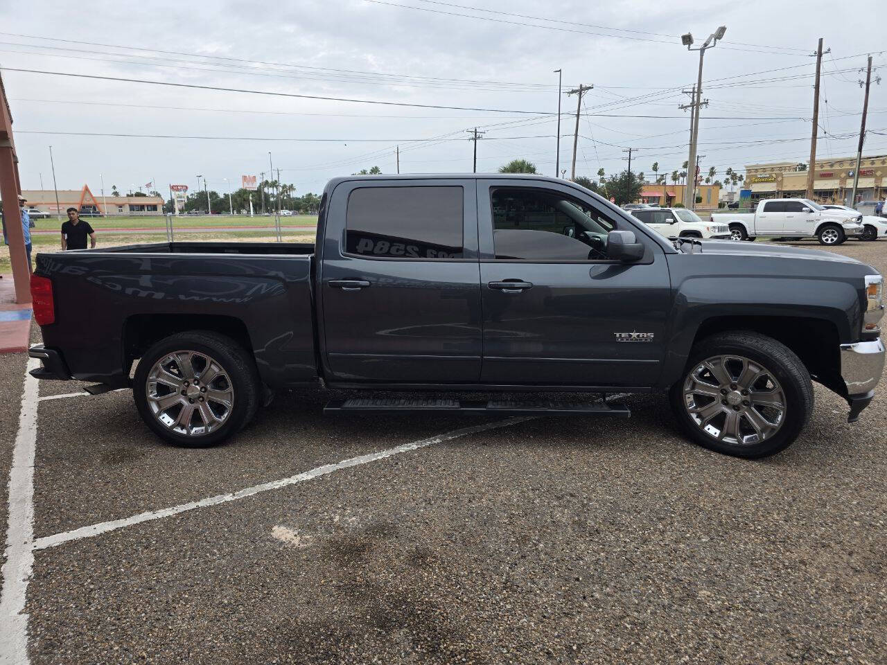 Gray 2018 Chevrolet Silverado 1500 LT 4x2 LT 4dr Crew Cab 5.8 ft. SB 5