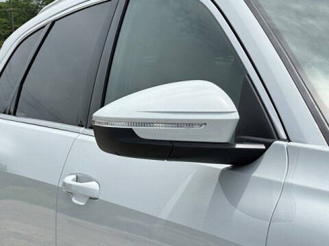 2025 Audi Q5 quattro Premium Plus TFSI