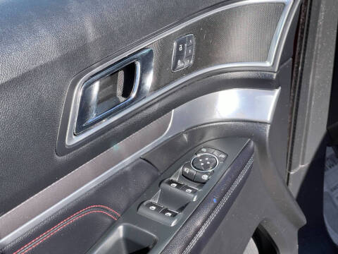 2016 Ford Explorer Sport