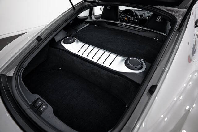 2025 Porsche 718 Cayman