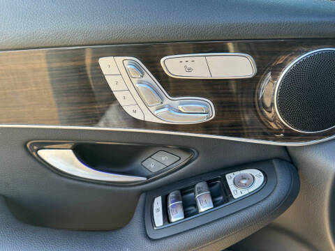 2020 Mercedes-Benz GLC GLC 300