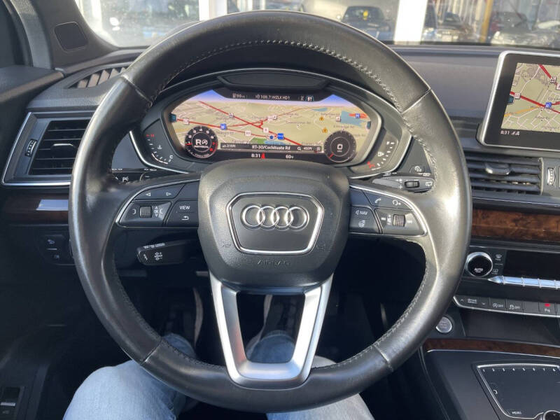 2018 Audi Q5 2.0T quattro Premium Plus