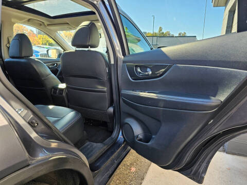 2016 Nissan Rogue SL