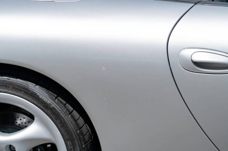 2001 Porsche 911 Carrera