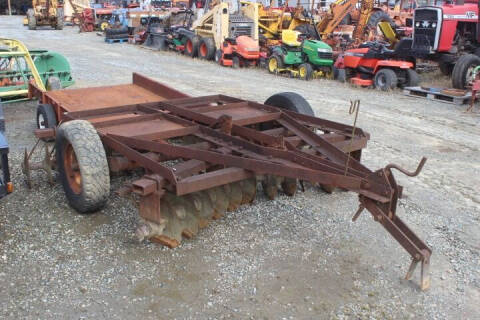 1982 International Trailer Disc Harrow