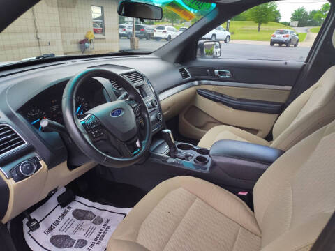 2016 Ford Explorer