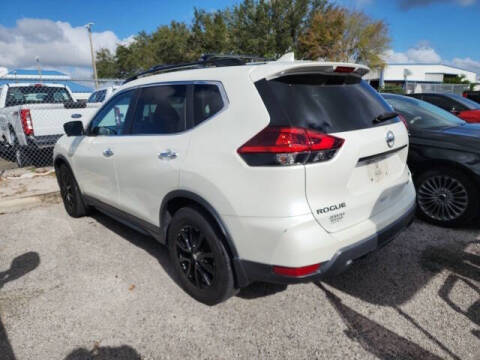 2018 Nissan Rogue for sale at BARTOW FORD CO. in Bartow FL