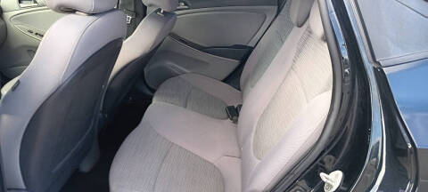 2017 Hyundai Accent Value Edition