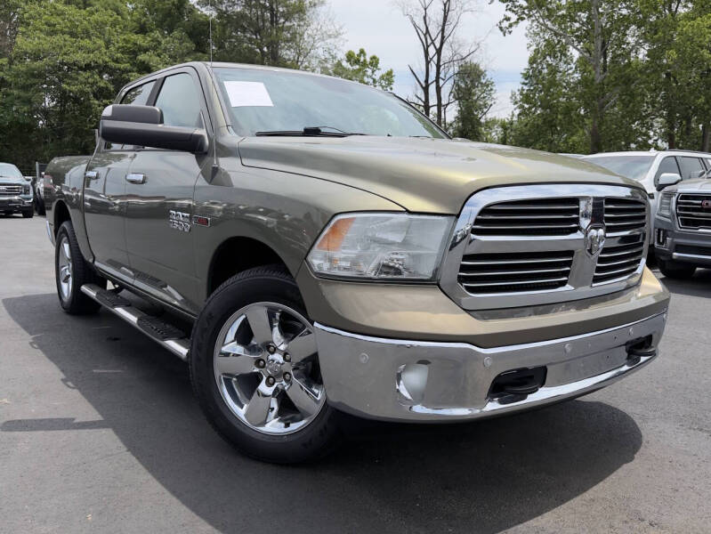 2015 RAM 1500 SLT