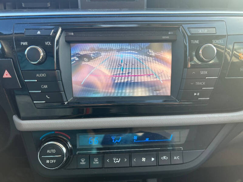 2014 Toyota Corolla LE