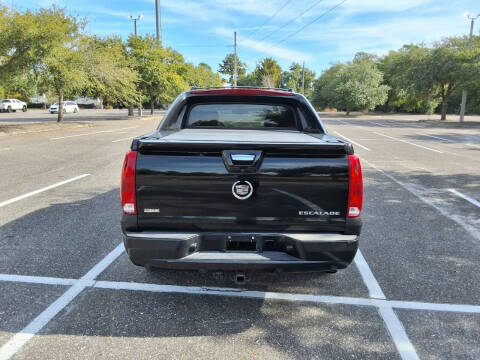 2011 Cadillac Escalade EXT Premium
