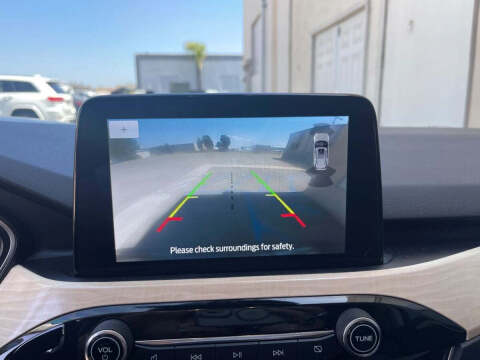 2021 Ford Escape Hybrid Titanium
