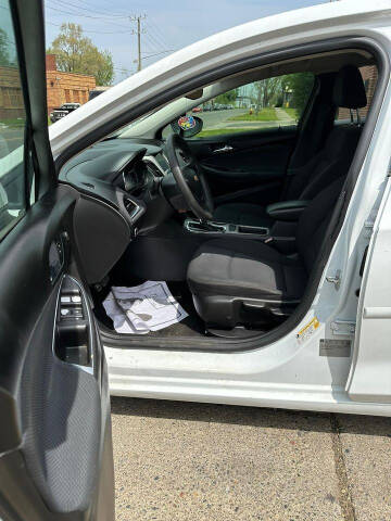 2018 Chevrolet Cruze LT Auto