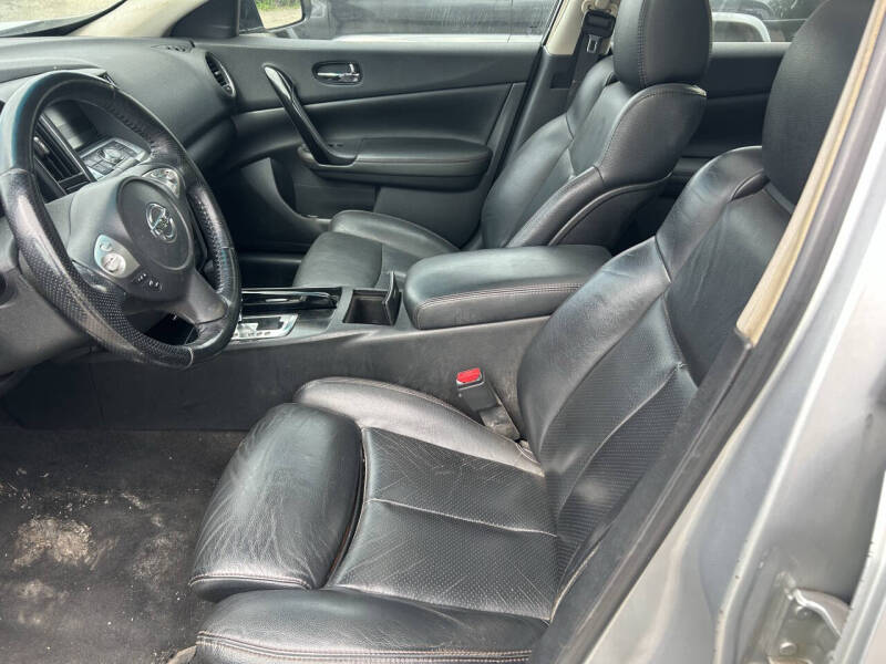 2010 Nissan Maxima 3.5 SV