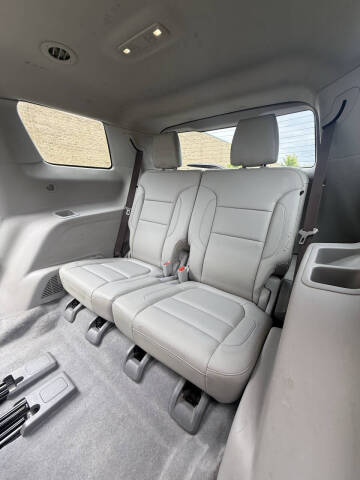 2017 GMC Acadia SLT-1