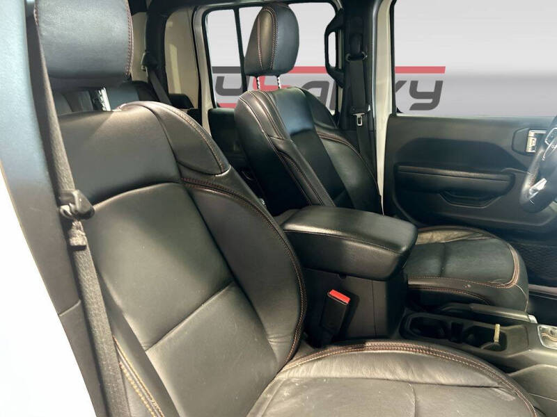 2022 Jeep Gladiator Mojave