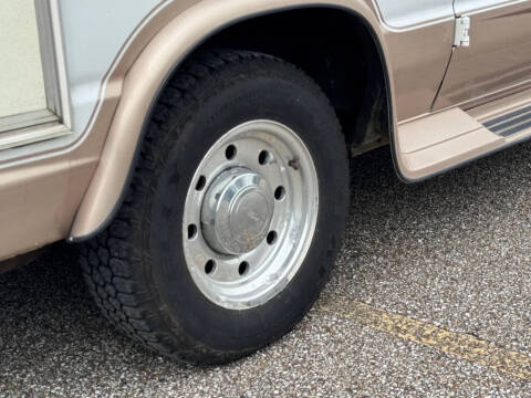 1998 Ford E-Series E-250