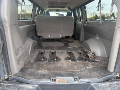 2017 Chevrolet Express LT 3500