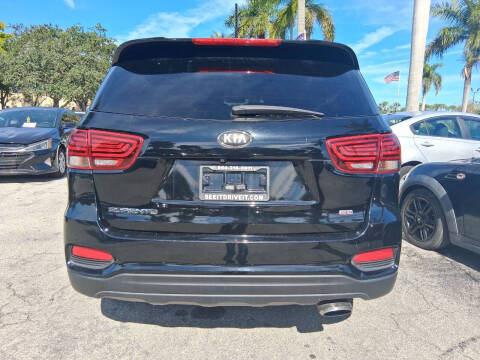 2019 Kia Sorento L