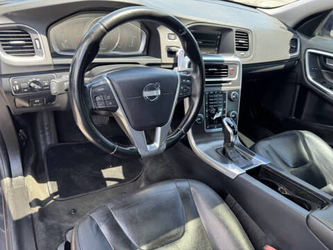 2015 Volvo V60 T5 Drive-E Premier