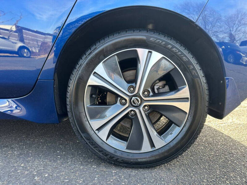 2022 Nissan LEAF SV PLUS