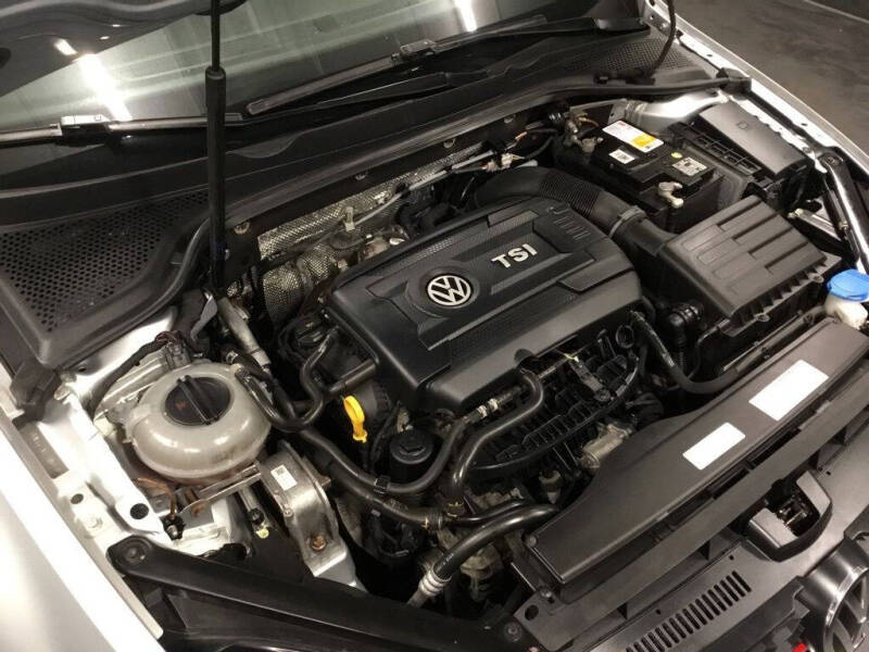 2017 Volkswagen Golf GTI SE