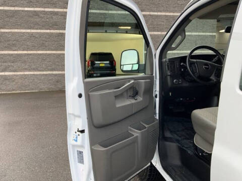 2020 GMC Savana LS 2500