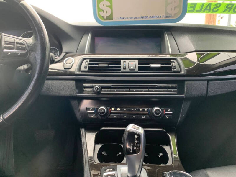 2014 BMW 5 Series 528i
