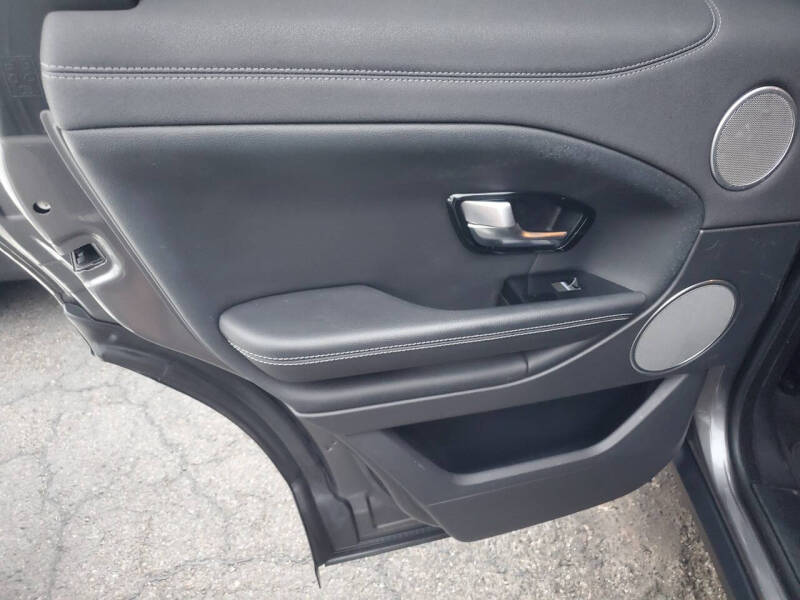 2017 Land Rover Range Rover Evoque SE Premium