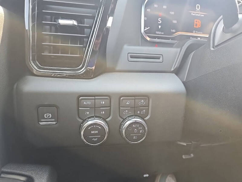 2025 GMC Sierra 2500HD