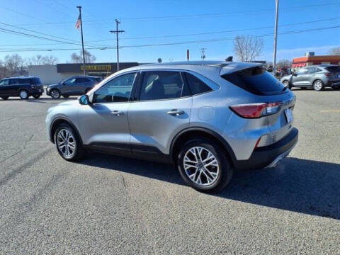 2022 Ford Escape SEL