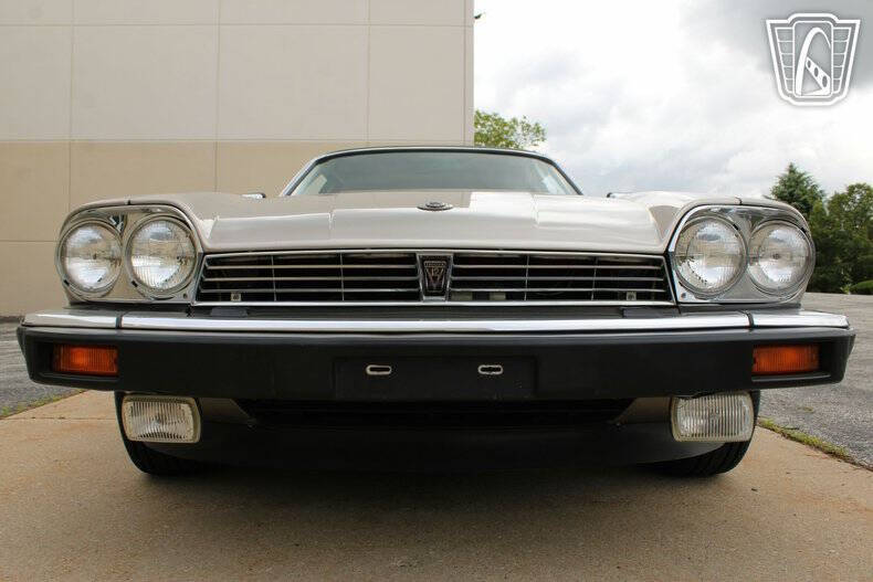 1988 Jaguar XJ-Series