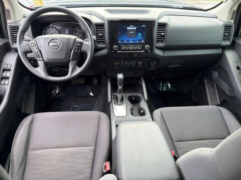 2022 Nissan Frontier S