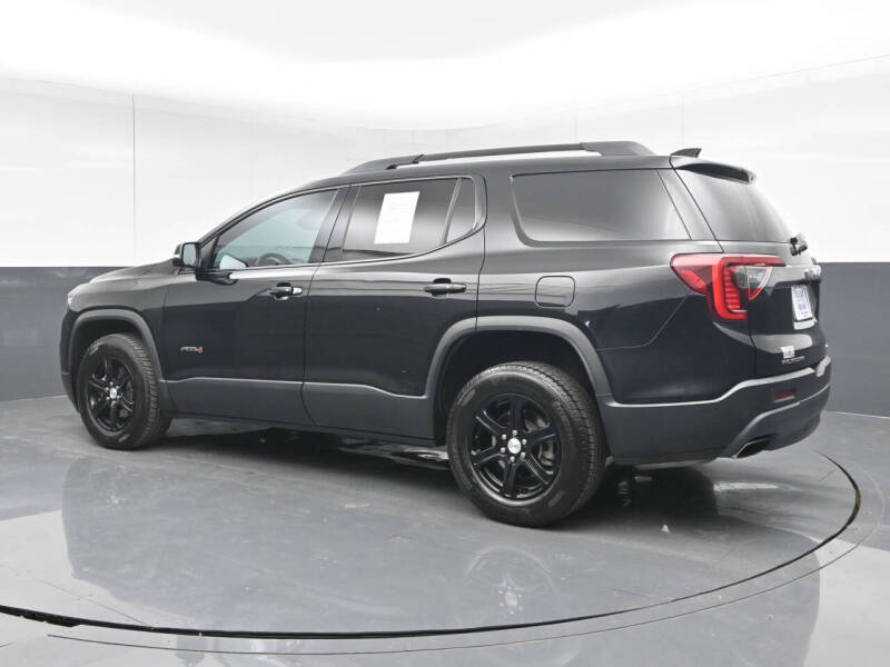 2021 GMC Acadia AT4