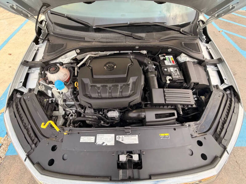 2020 Volkswagen Passat SE