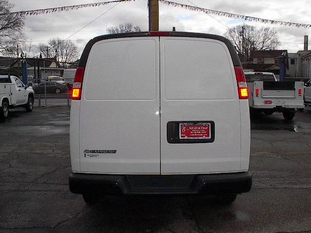 2020 Chevrolet Express 2500