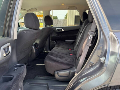 2014 Nissan Pathfinder SV