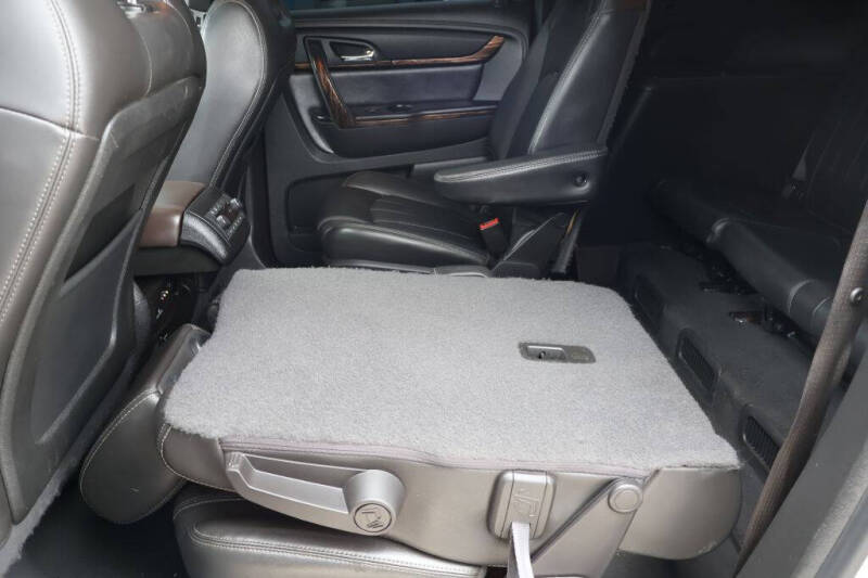 2016 GMC Acadia Denali
