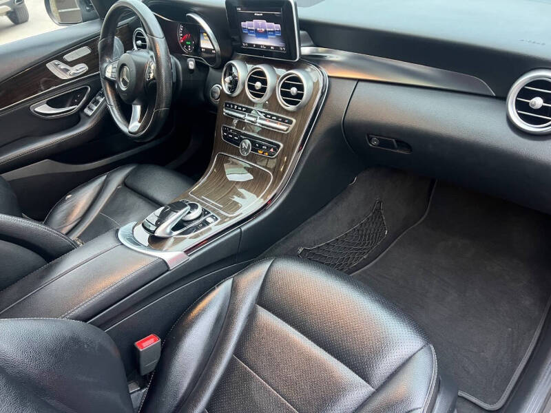 2015 Mercedes-Benz C-Class C 300
