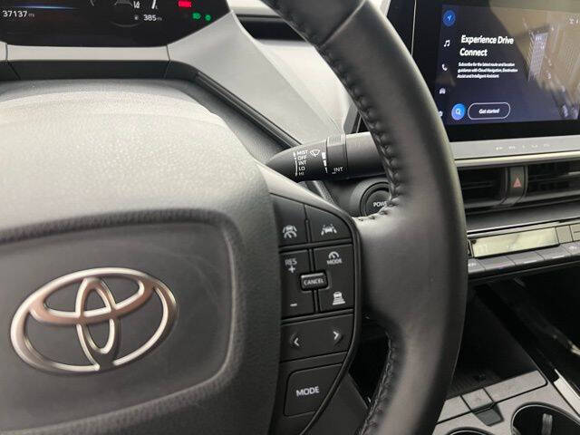 2024 Toyota Prius LE