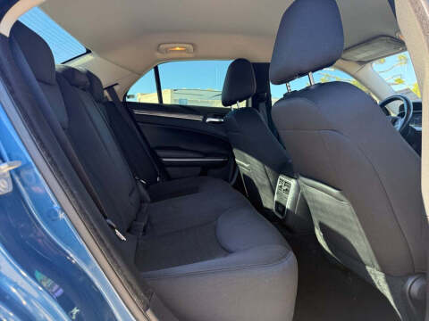 2021 Chrysler 300 Touring