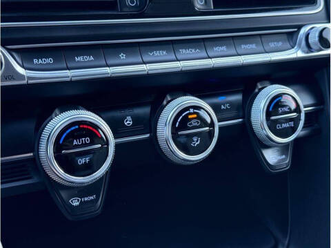 2019 Genesis G70