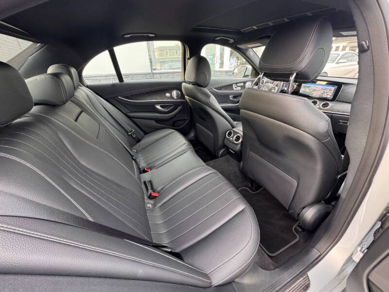 2019 Mercedes-Benz E-Class E 300 4MATIC