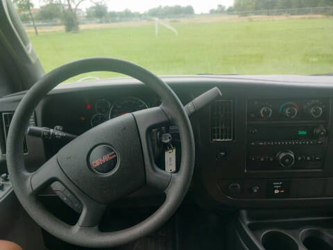 2021 GMC Savana 2500