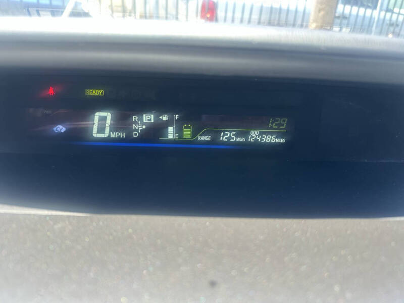 2012 Toyota Prius v Five