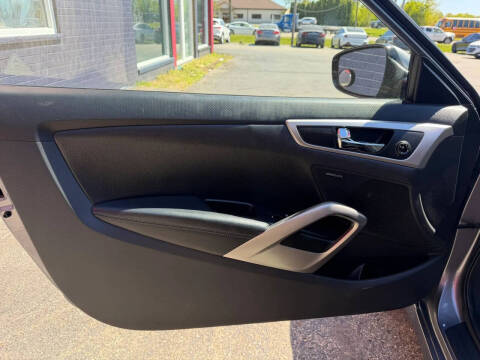 2012 Hyundai Veloster
