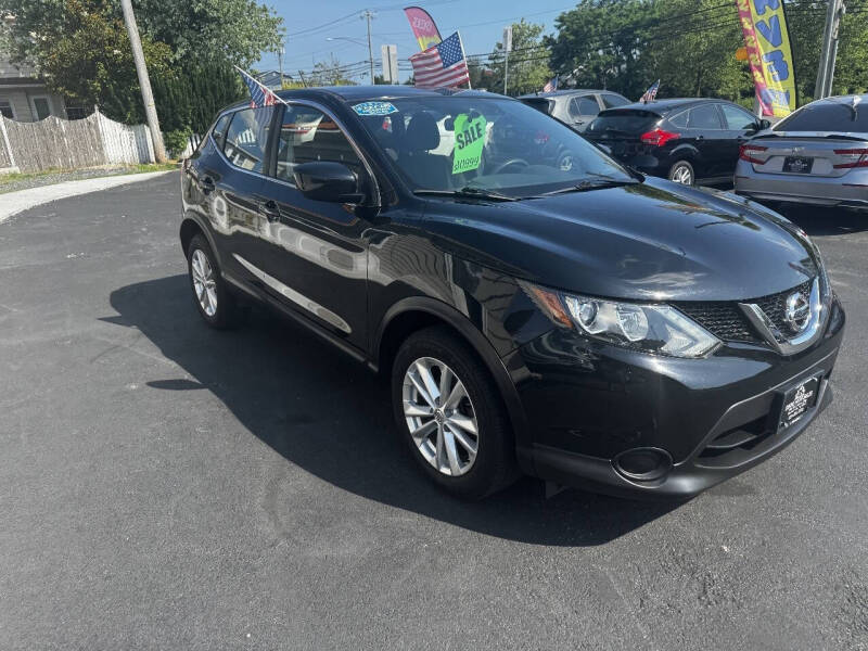2017 Nissan Rogue Sport S