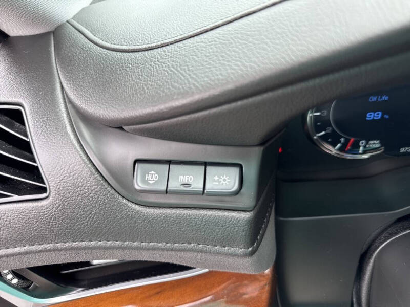 2020 Cadillac Escalade Premium Luxury