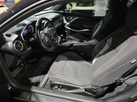 2021 Chevrolet Camaro LT1