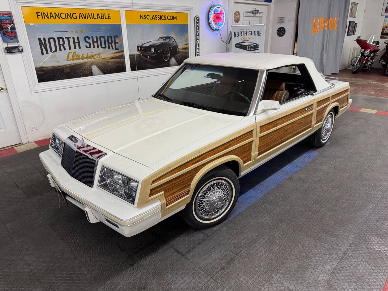 1984 Chrysler Le Baron 5